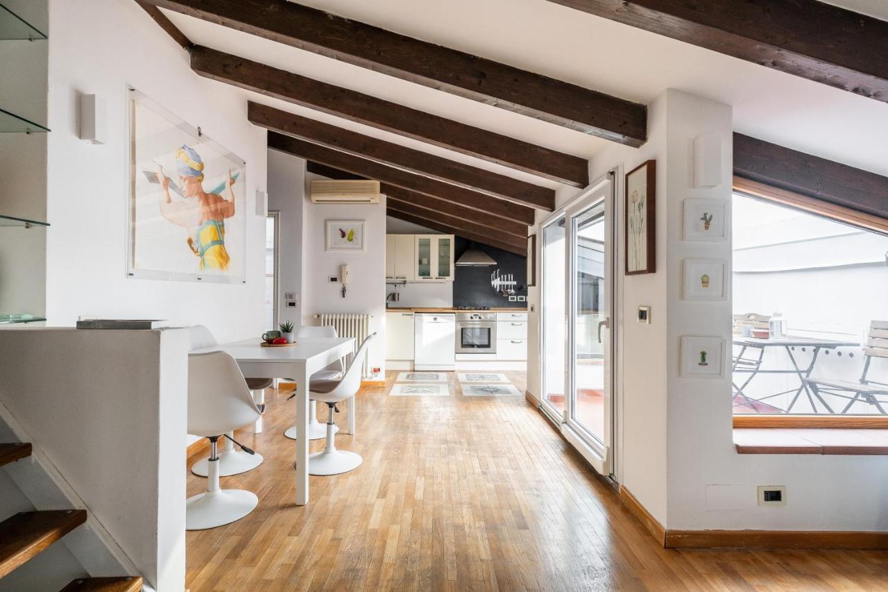 Loft Con 2 Terrazzi Nei Pressi Della Johns Hopkins University ボローニャ エクステリア 写真